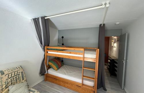 Studio Les CIMES au pied des pistes - Foto 2