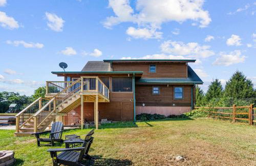 Mountain Escape on 6 acres w Hot Tub & Privacy - Foto 65
