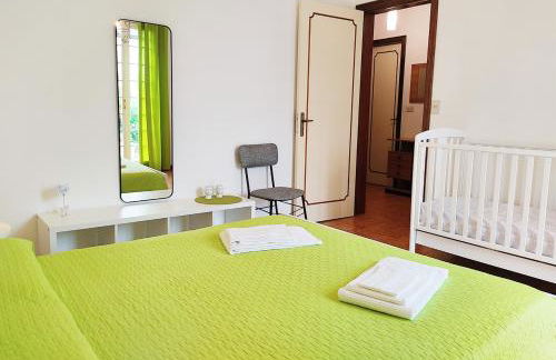 Oroblu. Villetta singola a 50 metri dal mare - Foto 31