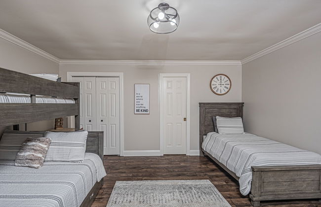 Six Nicks - Photo 12