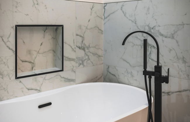 Not Affected by the Fire/spacious Modern Retreat w Luxury Amenities & Style - Foto 35