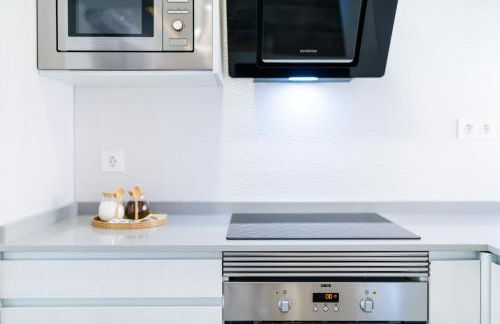 Pajaritos Suites junto a centro, estación de tren y plaza de toros - Photo 23