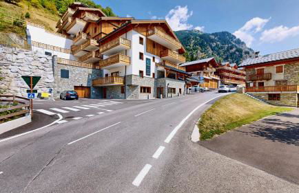 New - Central - South-facing Terrace - Mountain View - Foto 17