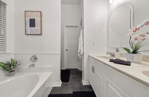 ATL Patio Paradise Pool, HotTub, Theater, GmRm, B-Ball - Foto 47