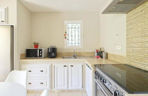 Villa Jasmin Regusse - Foto 12