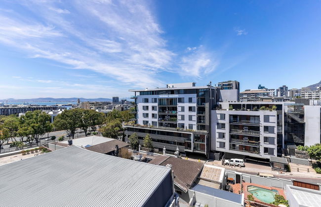 Urban Palette - Modern Artistic Green Point Apt - Foto 27