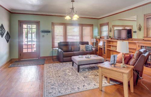 Walk to Main Street Charming Roswell Home! - Foto 3