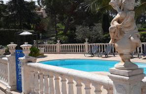 Gîte LES PINS climatisé piscine jardin parking - Foto 28