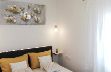 Olive Tree - House with Pool - Photo 14