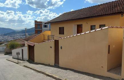 Casa amarela - Perto do Centro - Foto 3