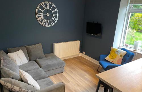 34 James St cosy 2 bedroom, ground floor apartment, garden - Foto 15