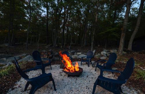 Iconic Chalet with Sauna, Hot Tub, Fire Pit, Plunge - Foto 51