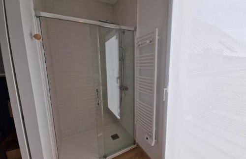 Maison avec terrasse calme - idéale déplacements pro - Borne charge voiture elec - Foto 8