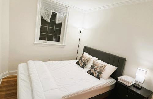 Entire 4 bedroom familyfriendly basement apartment, MetroWalk - Foto 5