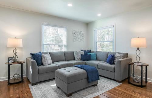 4 Bedroom Plaza Charmer Pet Friendly - Photo 7