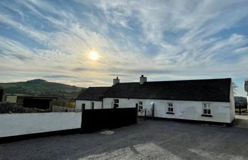 Maggie's Croft Cottages 4 Star Tourism NI - Foto 1