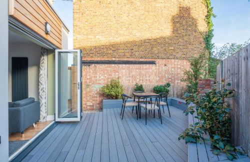 Stylish 2 Bed Bungalow in East Ham, Close to Excel - Foto 19