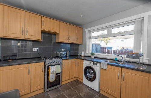 Free Parking - Central - Sleeps 6 - 2 Bedrooms - Foto 27