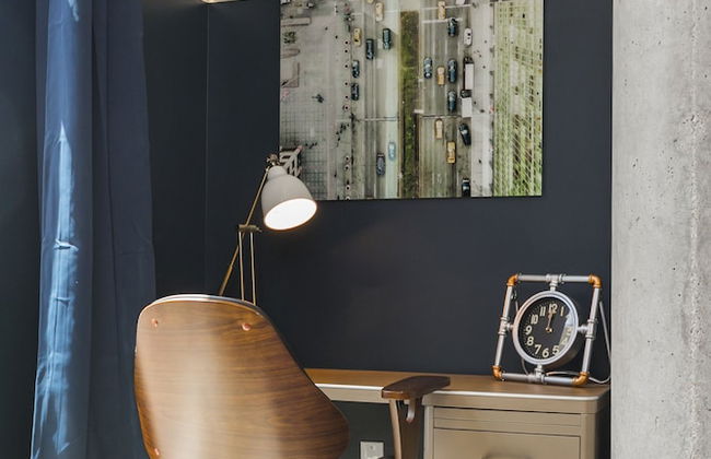 Mid Century Modern Downtown Condo | 30+ Night Min - Foto 36