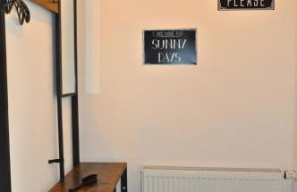 Apartment Karin - Modern ausgestattet und ideal für Gruppen bis 6 Personen und Hund, egal ob Familie, Kollegen oder Freunde, 85qm mit Terasse und eigenem Stellplatz - Foto 6