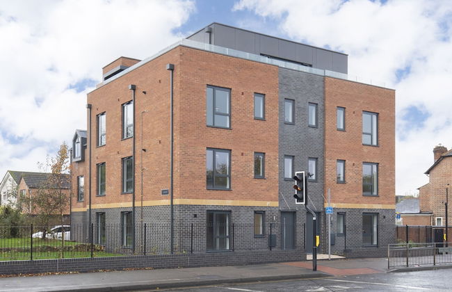 Elliot Oliver - Luxurious 2 Bedroom Apartment With Parking - Photo 19