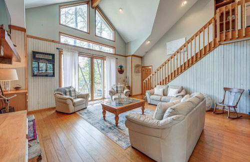 Less Than 1 Mi to Marina Ford Mountain Retreat with Deck - Foto 7