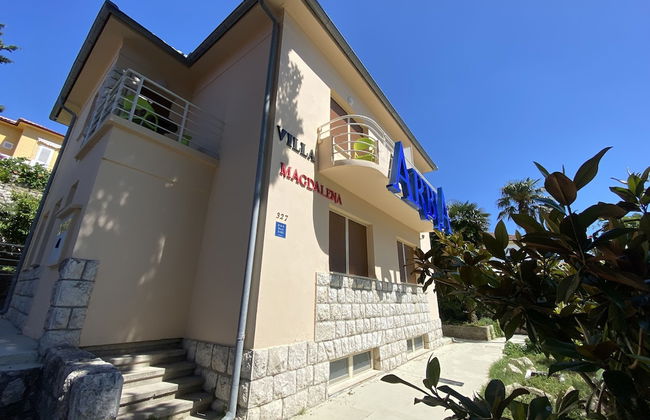 Integrated Hotel Arbia - Villa Magdalena - Foto 48