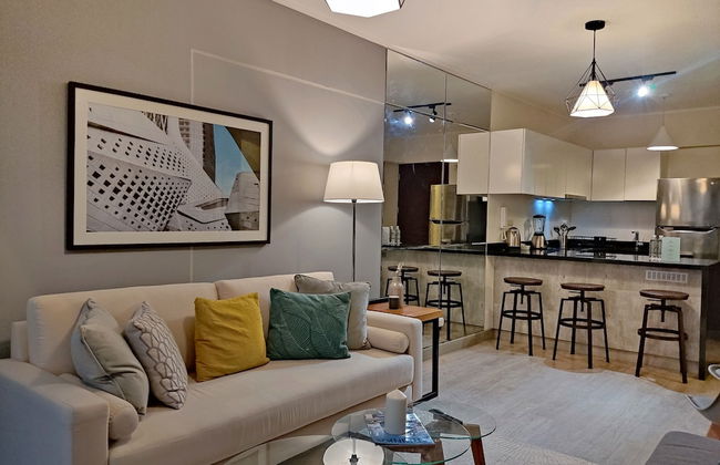 Black By Wynwood House - Photo 1