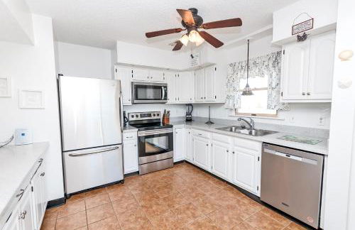 Oceanside, Close to Ocean, Grocery store and shopping! KD104, Cake by the Ocean - Foto 11