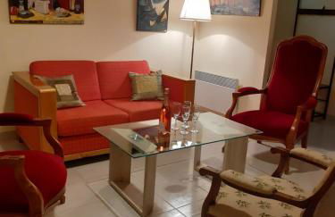 Gîte Le Petit Bois, près de Rocamadour, Padirac - Foto 1