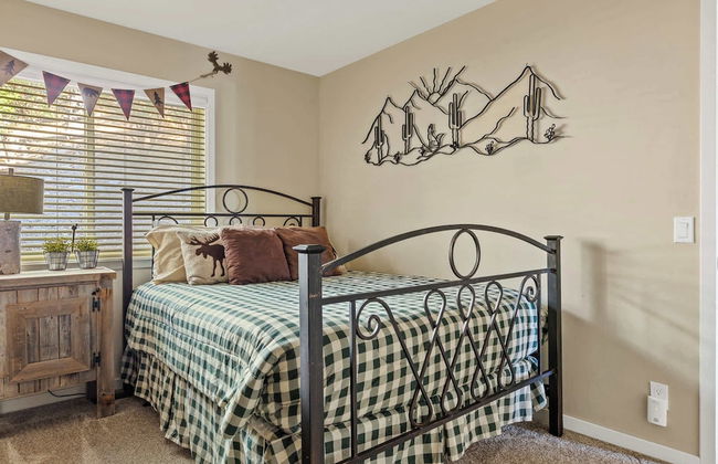 Bearfoot Lodge Near Hiking & Skiing! - Foto 13