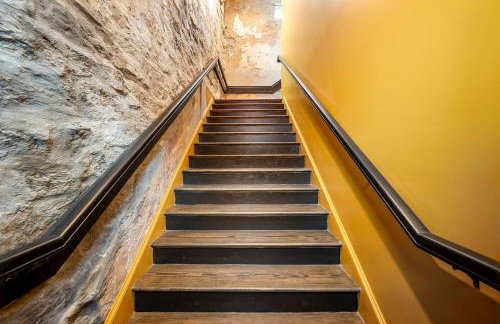 Opulent Loft on Main St -Walk to Stone Mtn Park! - Foto 14