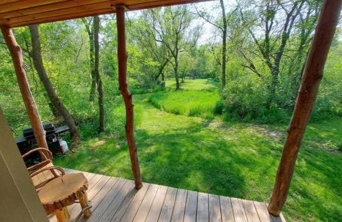 Cozy Creekside Cabin Rental for a Secluded Weekend Getaway in Wisconsin - Foto 22