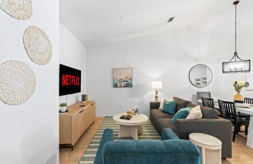 Beach House King Bed Pet Friendly! Fast Wi-Fi Netflix Garage - Foto 22