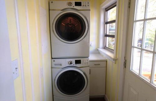 Charming Classic Cottage 2Br - Foto 21