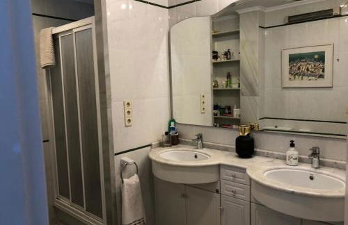 A modern House with Perfect Views - Foto 19