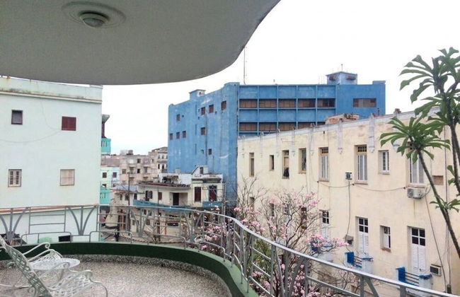 Costa Habana - Great Location, Balcony - Foto 13