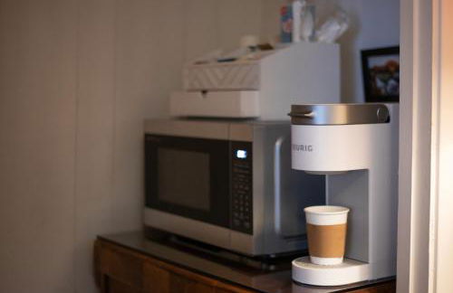 Sleeps 2 Private Entrance, Spa Tub, Near Casino - Foto 22