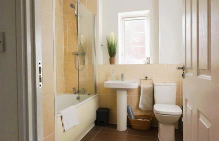 Kings Reach Slough nr Legoland and Ascot Stylish Homely House Sleeps Eight - Foto 39