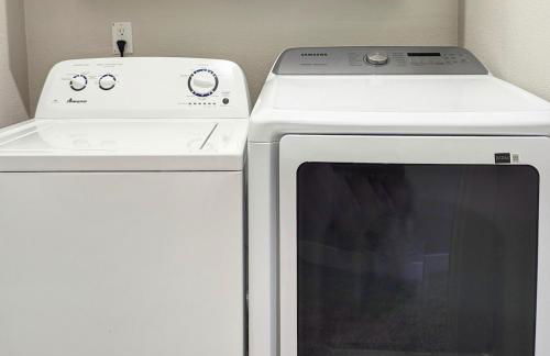 4BR-Sleeps 10-Hot Tub-Air Hockey-Gorgeous Views - Foto 57