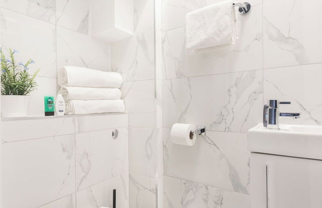 City Apartments Kings Cross - Photo 11