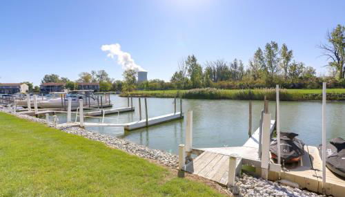 Charming Condo on Lake Erie with Community Pool - Foto 2