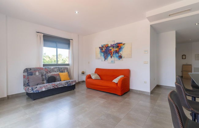 Spacious Apartment With 2 Terraces - Photo 13