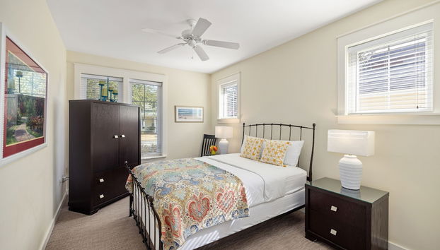 1381 Laurel Grove 3 Bedroom Home by RedAwning - Foto 3, Habitación