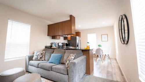 2-Bedroom SLO Bungalow House - Foto 1