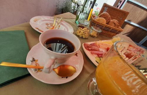 Altes Häusle am Waschbach Anno 1625 Ferienwohnungen und Doppelzimmer - Foto 34