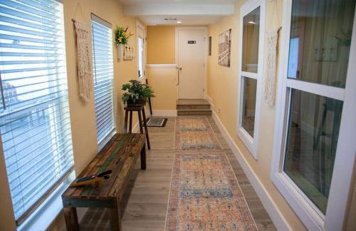 StockYards! Less than 4 minutes-Sleeps 8-Lee House - Foto 23