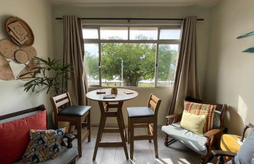 Apartamento com vista pro mar no Centro de Ubatuba - com estacionamento 2 quartos e cozinha completa - Foto 12