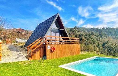 Chalés Luna in rio A-Frame Romântica no Gerês com vista Rio - Foto 1