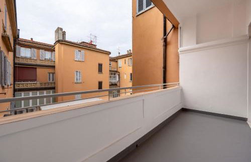 Casa Lusso con 3 Camere con Affaccio Esclusivo su San Petronio - Foto 17